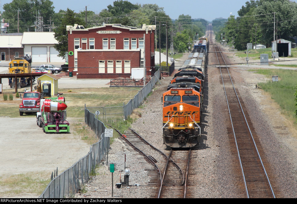 BNSF 5535